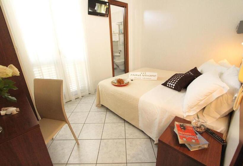 Standart Oda, Misano Hostel