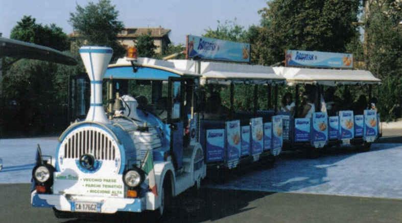 Aile Odası, Misano Hostel