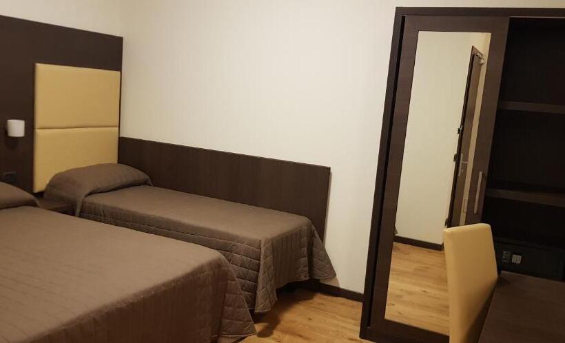 스탠다드 트리플 룸, Ristorante Da Tonino