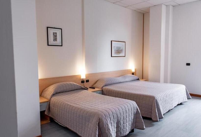 트리플 클래식 룸, Ristorante Da Tonino