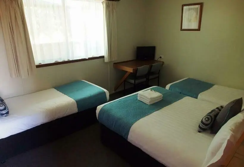 ２ベッドルームアパートメント, Majestic Motel