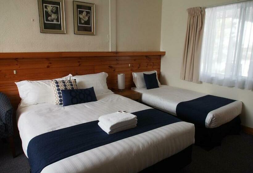 חדר משפחתי קלאסי, Majestic Motel