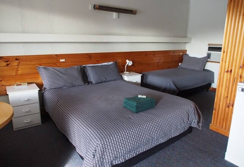 חדר סטנדרט, Majestic Motel