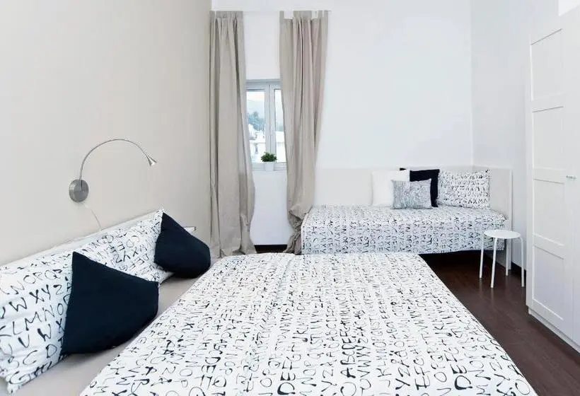 Standard Kolmen Hengen Huone, Matinèe