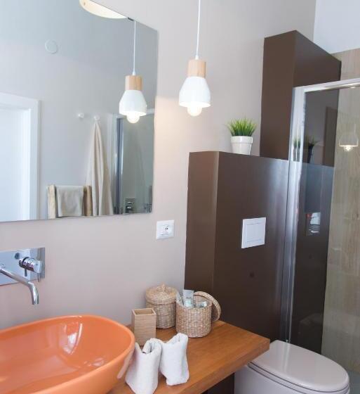 标准三人间, Matinèe