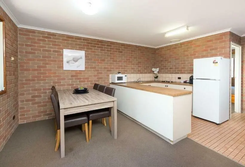 Huoneisto 2 Makuuhuonetta, Corowa Bindaree Holiday Park
