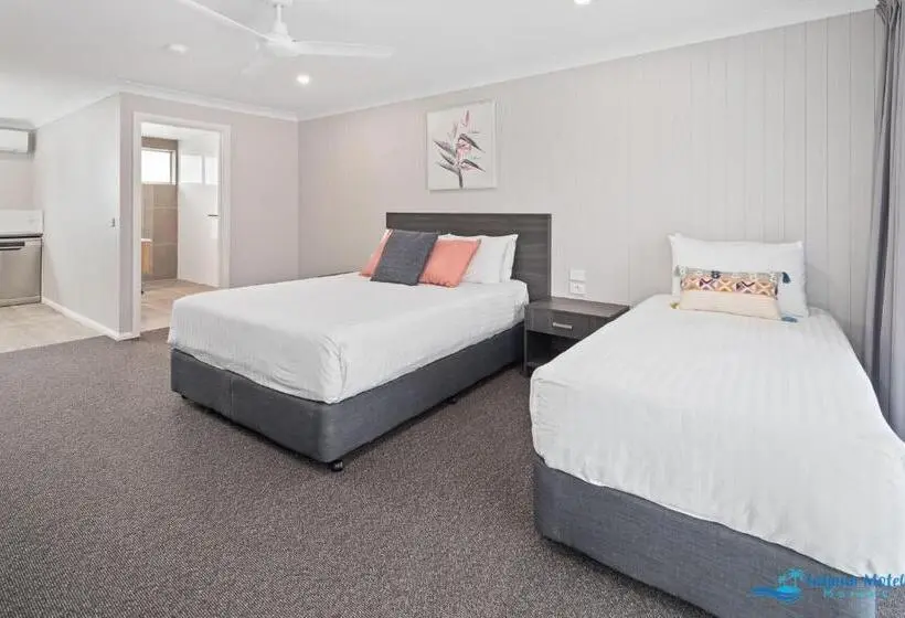 Perhehuone, Hive Hotel, Moruya