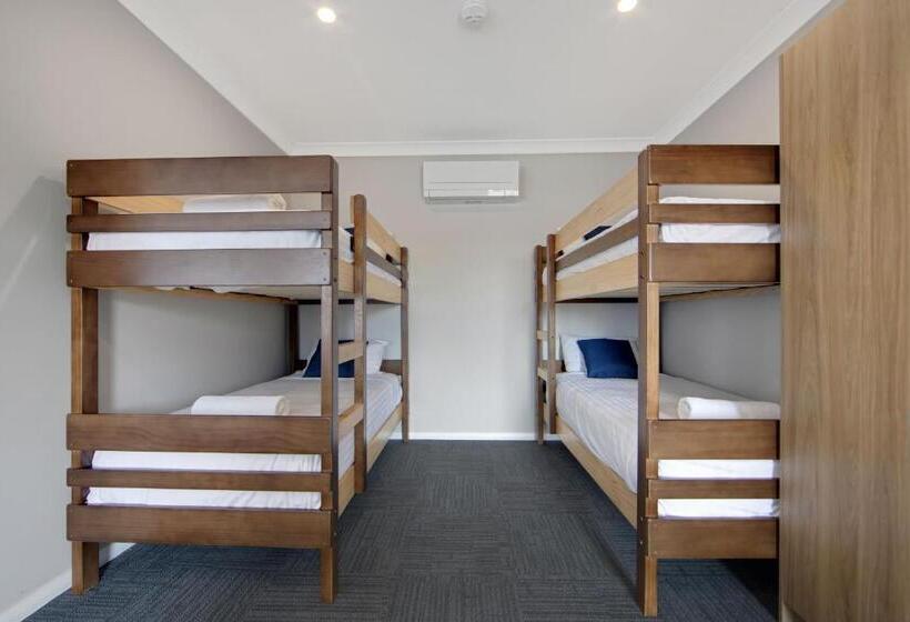 غرفة عائلية, Hive Hotel, Moruya