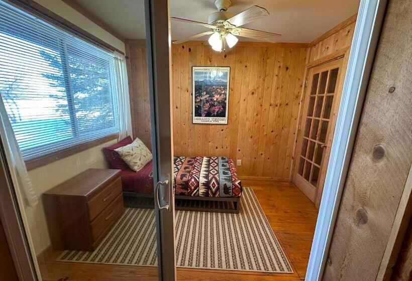 이코노미 룸, Mount Peale Country Inn