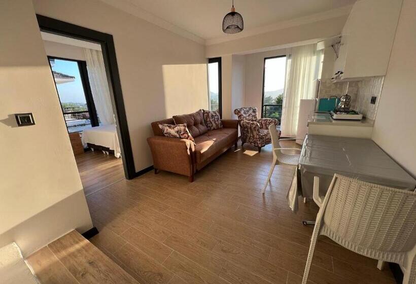 آپارتمان 1 خوابه, My Holiday Starts