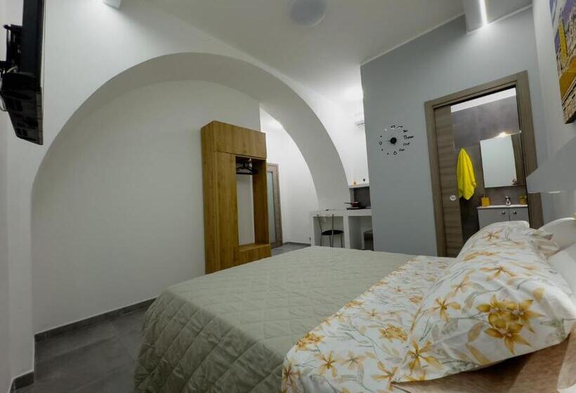 جناح, La Pescheria Mini Apartments