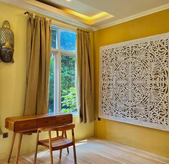 סוויטה עם טרסה, Bamboo Oasis