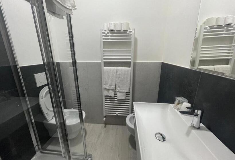 חדר סטנדרט, Central Giacomini