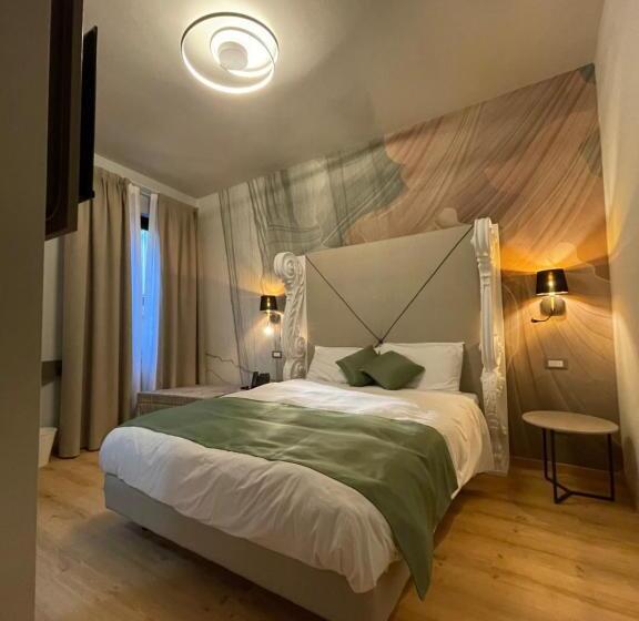 Номер Deluxe, Central Giacomini