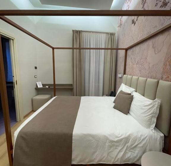 חדר דלוקס, Central Giacomini