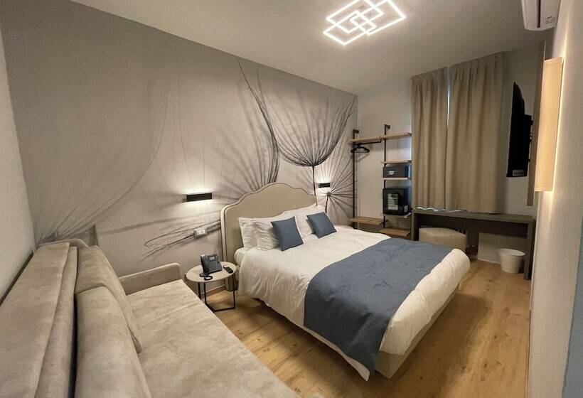 Номер Deluxe, Central Giacomini