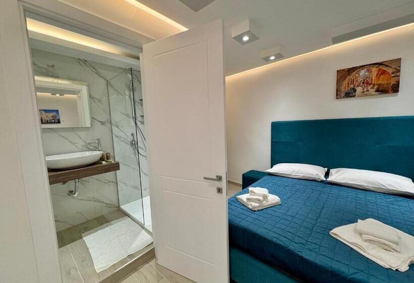 اتاق استاندارد, Il Filo Di Arianna