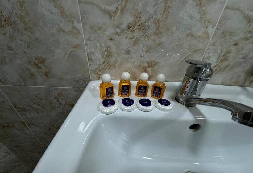 패밀리 스위트, Siyob Guest House &