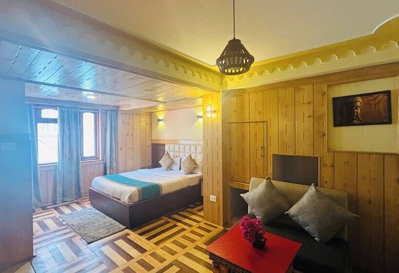 スーペリアールーム, Udaan Tashi Gakhil Resort