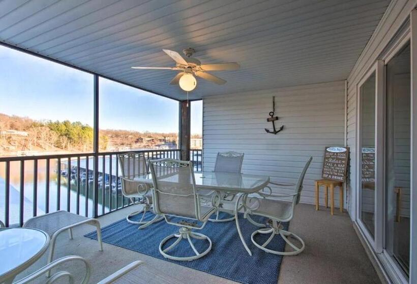 جناح مطل على البحيرة, Waterfront Condo With Boat Slip!