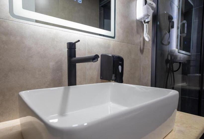 آپارتمان 1 خوابه, Sistems