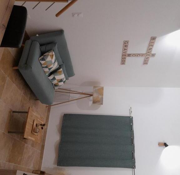 غرفة قياسية, Parenthèse Provençale