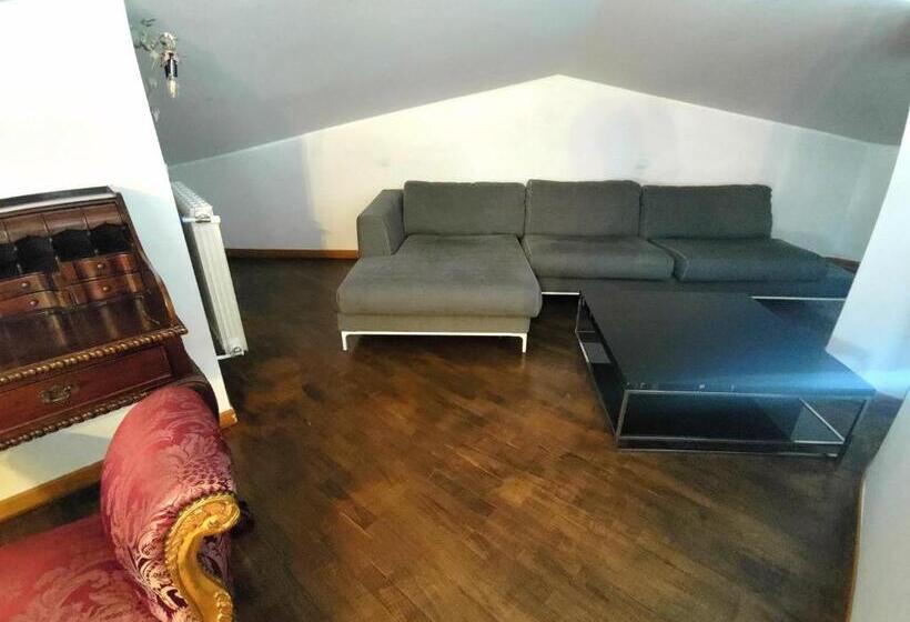 جناح جونيور, Villa Eleganza Milano Bergamo Airport