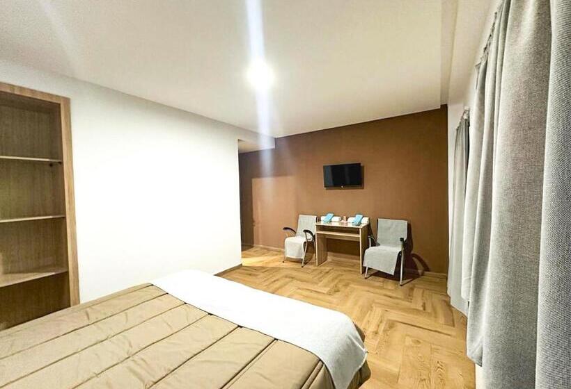 اتاق استاندارد با چشم‌انداز کوهستان, Auberge Jomana Park