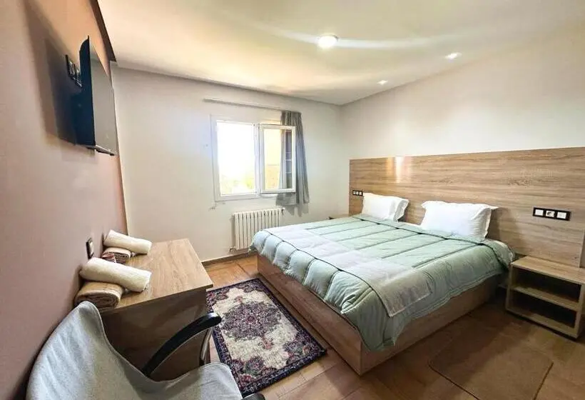 اتاق استاندارد با چشم‌انداز کوهستان, Auberge Jomana Park