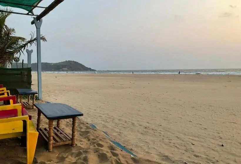 چادر با خدمات رفاهی استاندارد, Prakruti Gokarna