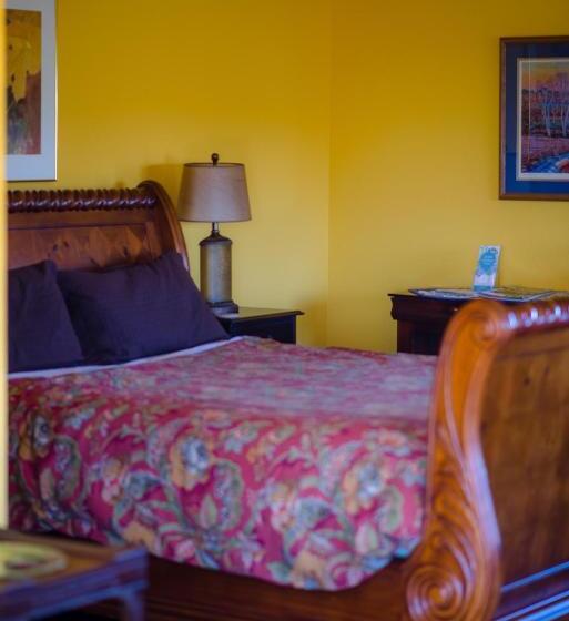 マウンテンビューファミリールーム, Sequoia View Vineyard