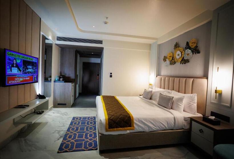 스탠다드 룸 킹사이즈 침대, Aj Grand Elite