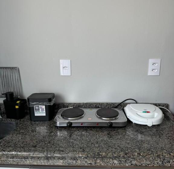 Escritório Estándar, Ed. Mar E Lua