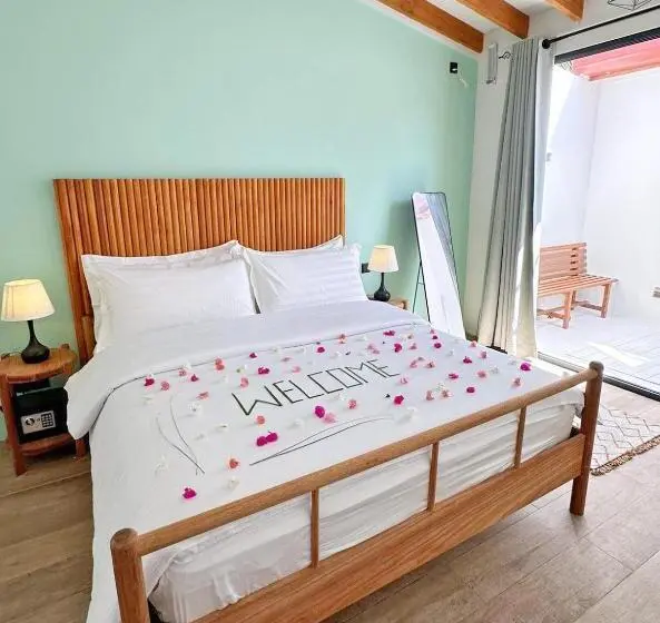 اتاق سوپریور با تخت بزرگ, Villa Laguna Maldives