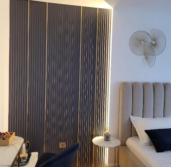 غرفة قياسية, Pensiunea Coralia