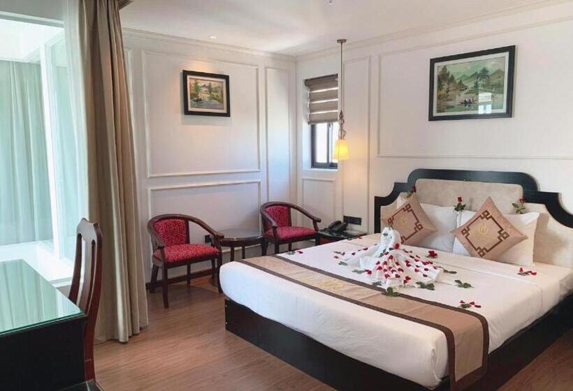 اتاق استاندارد با تخت بزرگ, Phong Nha Jasmine Hostel & Roof Top Bar