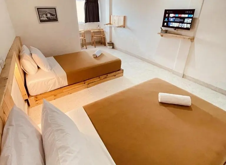 デラックスルーム, Tanawu Airport Hotel Lombok