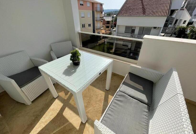 آپارتمان 1 خوابه, Apartments Pericic Lux