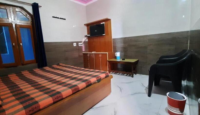 חדר סטנדרט, Blue Hill   Only Veg Hotel In Chamba Uttarakhand