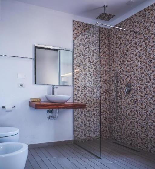 Трехместный Номер Стандарт с Балконом, Aria Beach Resort By Hana Turismo