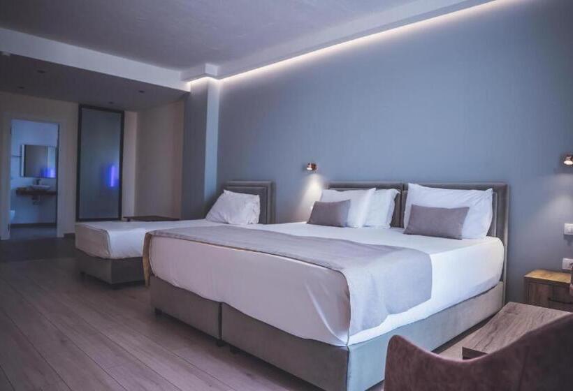 Трехместный Номер Стандарт с Балконом, Aria Beach Resort By Hana Turismo