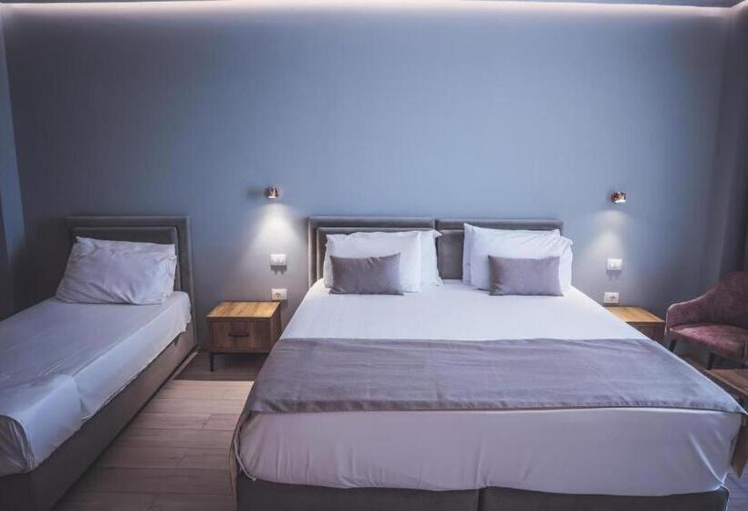 Трехместный Номер Стандарт с Балконом, Aria Beach Resort By Hana Turismo