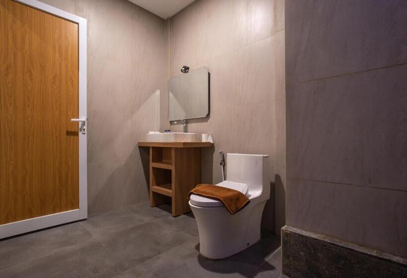 סטודיו דלוקס, Griya D Carik