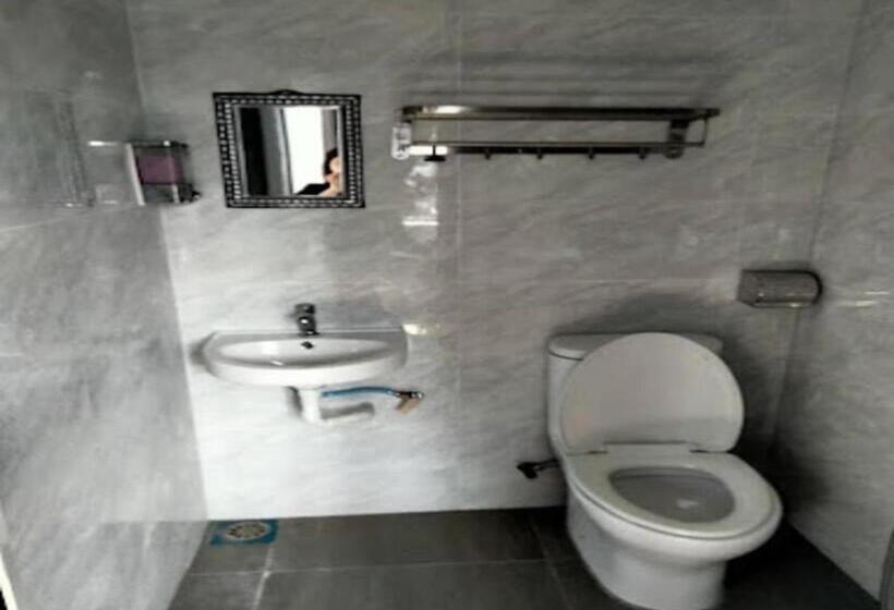 חדר סופריור עם מיטת קינג, Oyo 90953 Song 99