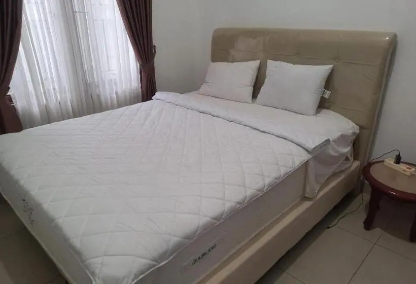 デラックスルーム, Oyo 93820 Salma Homestay Syariah