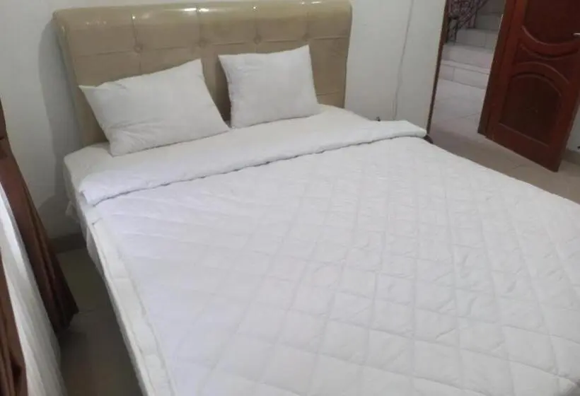デラックスルーム, Oyo 93820 Salma Homestay Syariah
