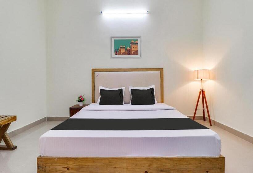 חדר קלאסי לשלושה, O Sky Inn Residency