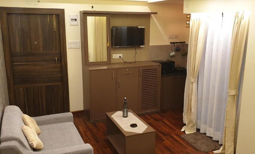 غرفة ديلوكس عائلية, Panthashala Dooars