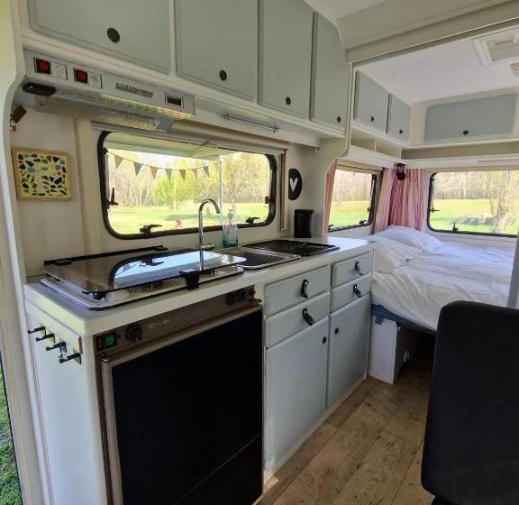 منزل غرفة نوم واحدة, Domaine De Laguneaussan