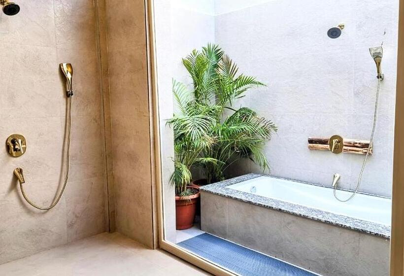 발코니가 있는 스위트, Giovanni Village Resort